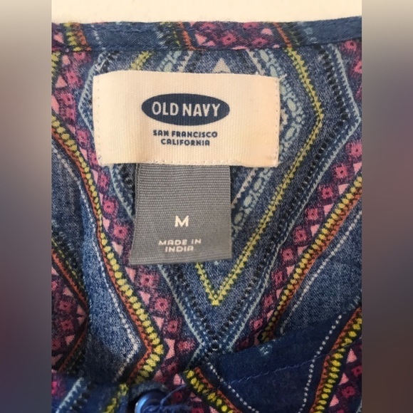 Old Navy Pattern Halter Tank Top Size M - Picture 5 of 5